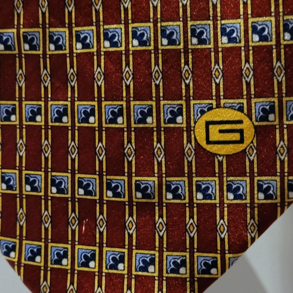 Gucci silk tie